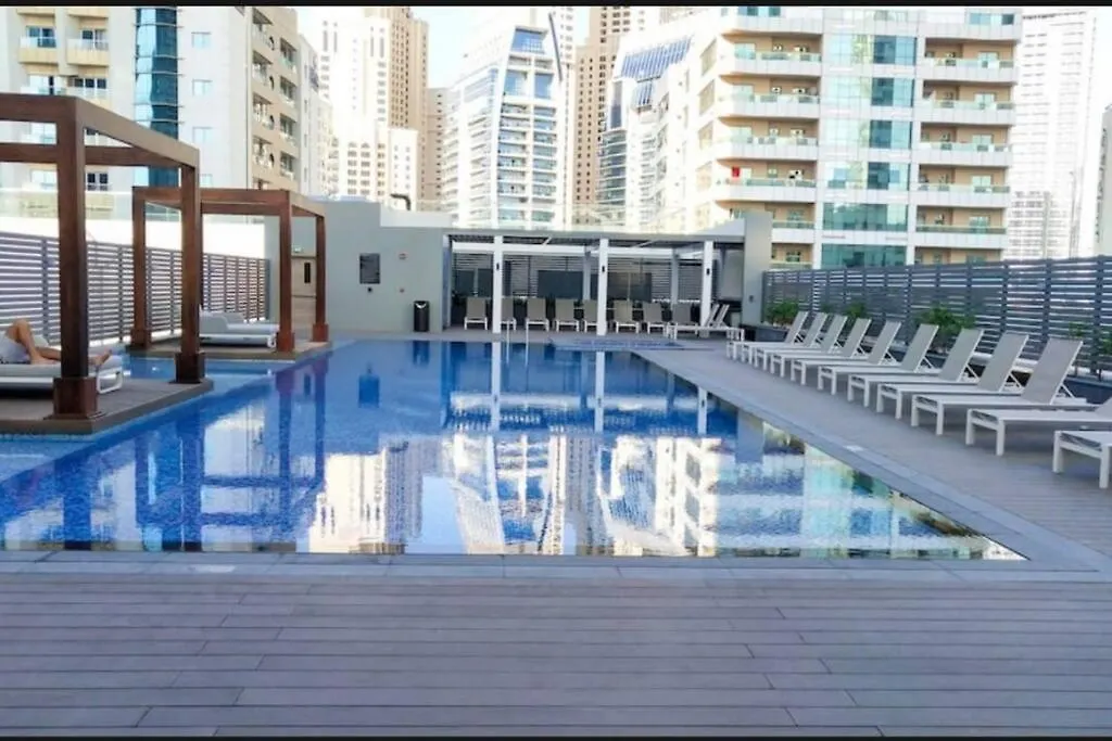 Studio One Marina Villa Dubai
