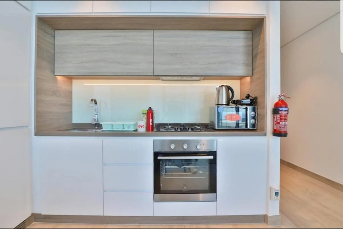 Studio One Marina Villa Dubai